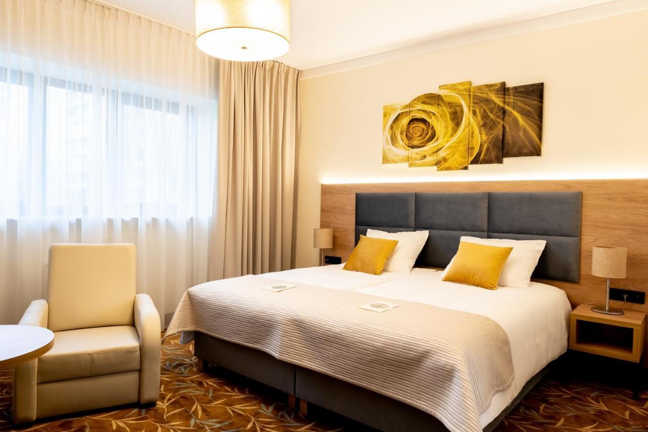 Centrum Barnabitow Varşova Dış mekan fotoğraf