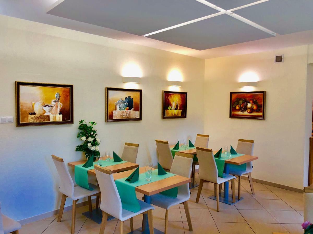 Centrum Barnabitow Varşova Dış mekan fotoğraf